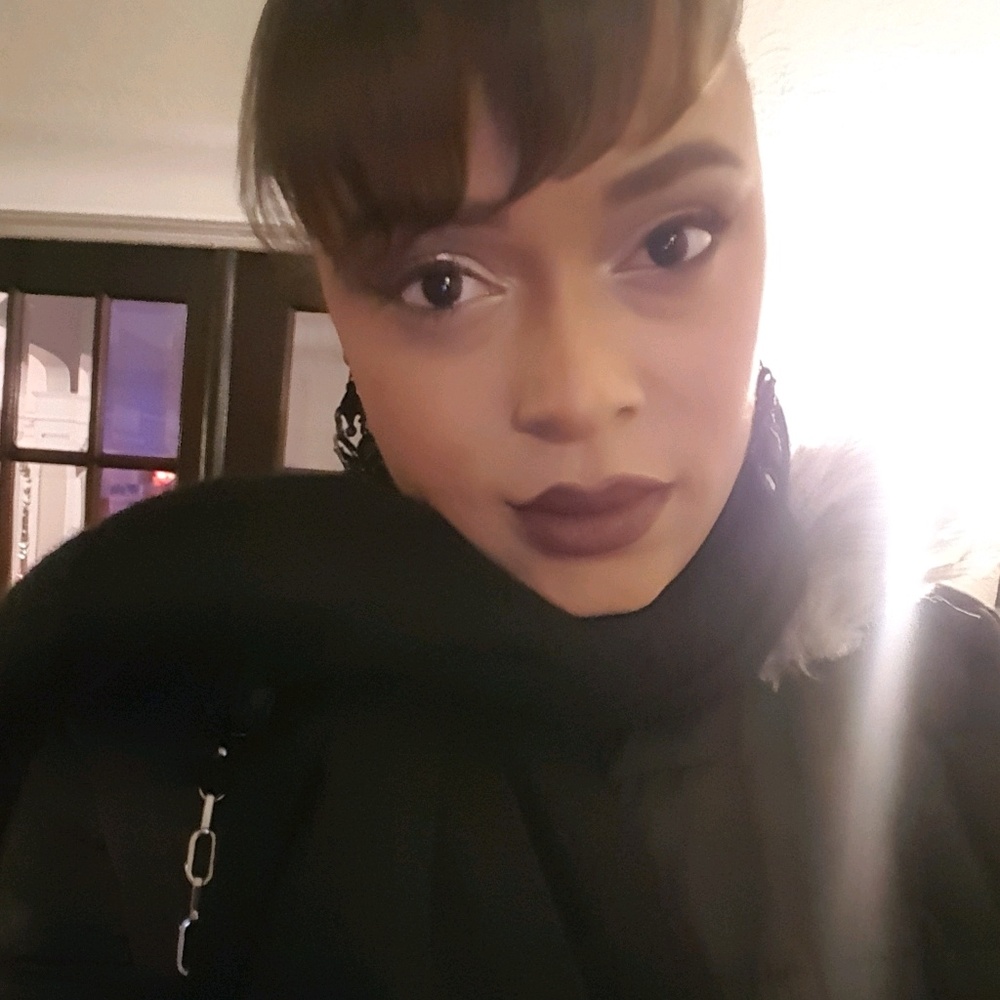 Meet your Posher, Tori